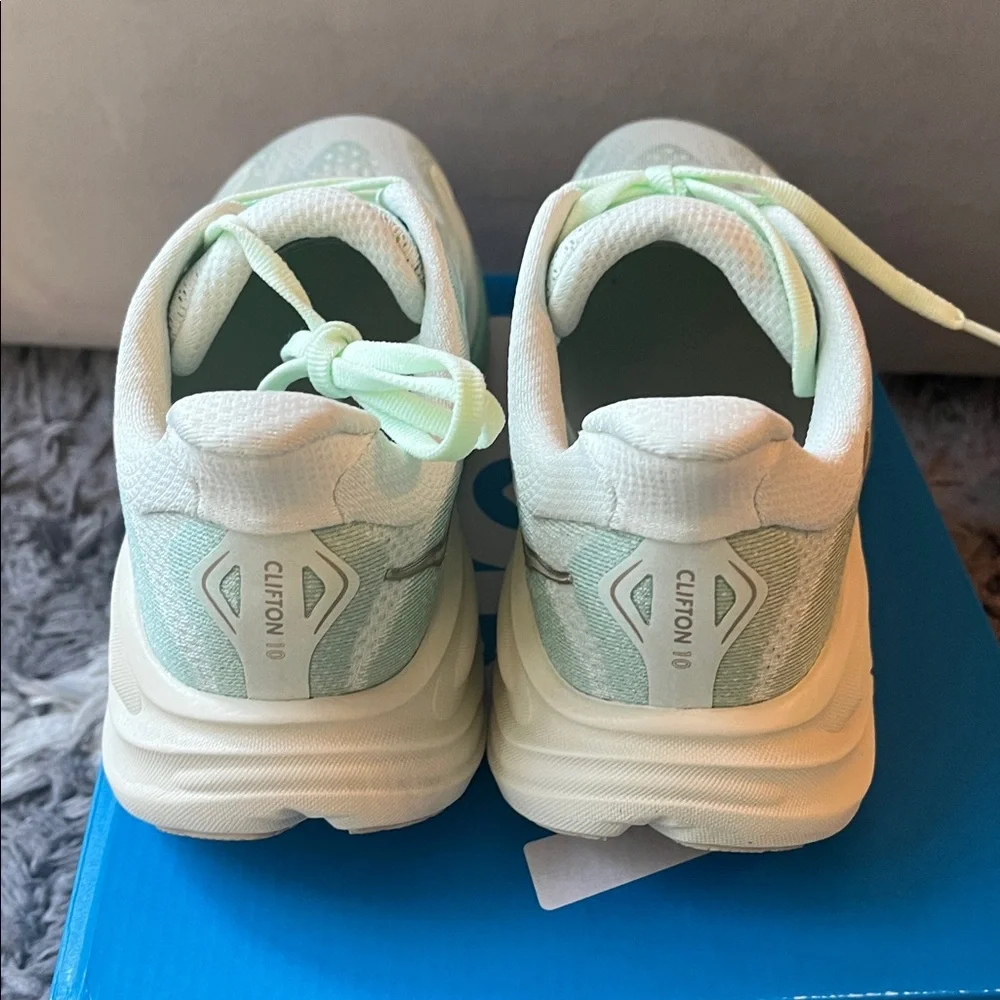 Hoka Clifton 10 running shoes. Womens US size 7. Lt. Green. New in box. - Picture 3 of 7